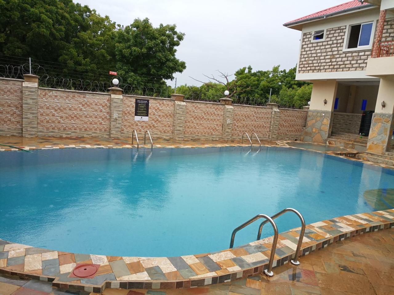 Diplomat Diani Beach Resort Exterior foto